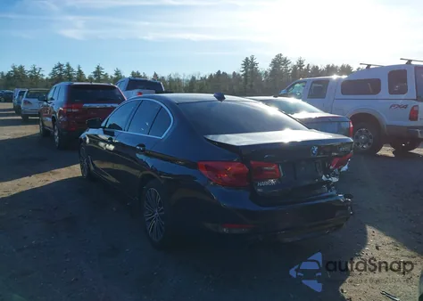 2018 BMW 530I xDrive z USA, uszkodzony, nr VIN WBAJA7C50JWA72526